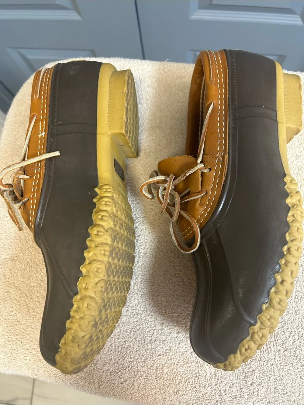 LL BEAN “Bean Boots” men’s brown rubber/leather rain “duck” does. Size 10M EUC